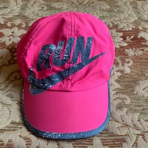 Women’s Nike “Run” Hat